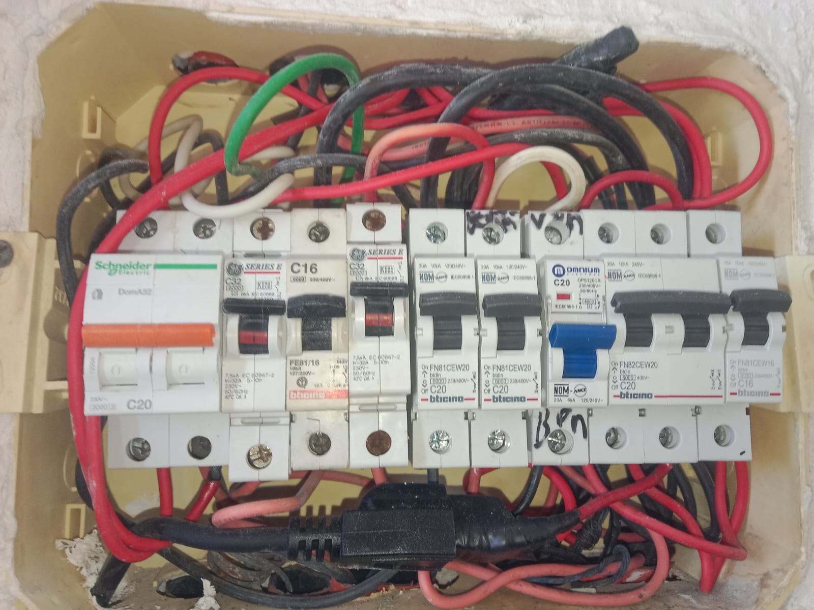 Imagen de Hogar Reparado, Mantenimiento Integral a Domicilio